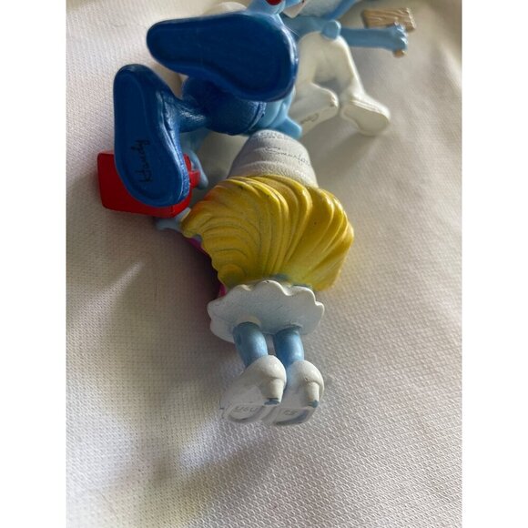 Set Of 6 Smurfs Figurines With Accessories Vinyl Collectibles - Picture 12 of 13